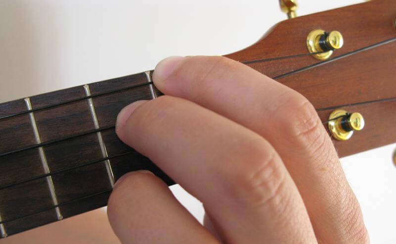 how to play e7 on ukulele