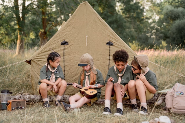 kids and ukulele