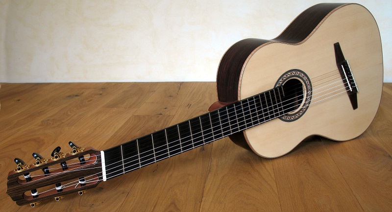 Fanned Frets 7 strings acousti guitar